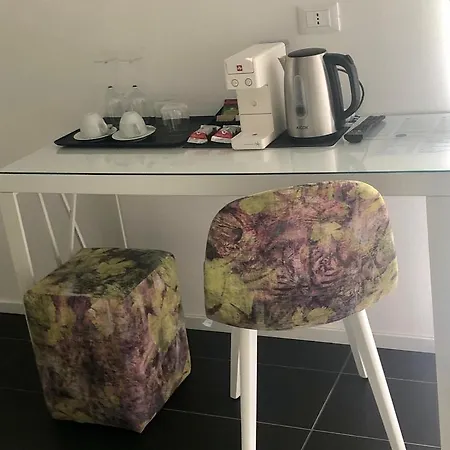 ゲストハウス Sunrise グラード